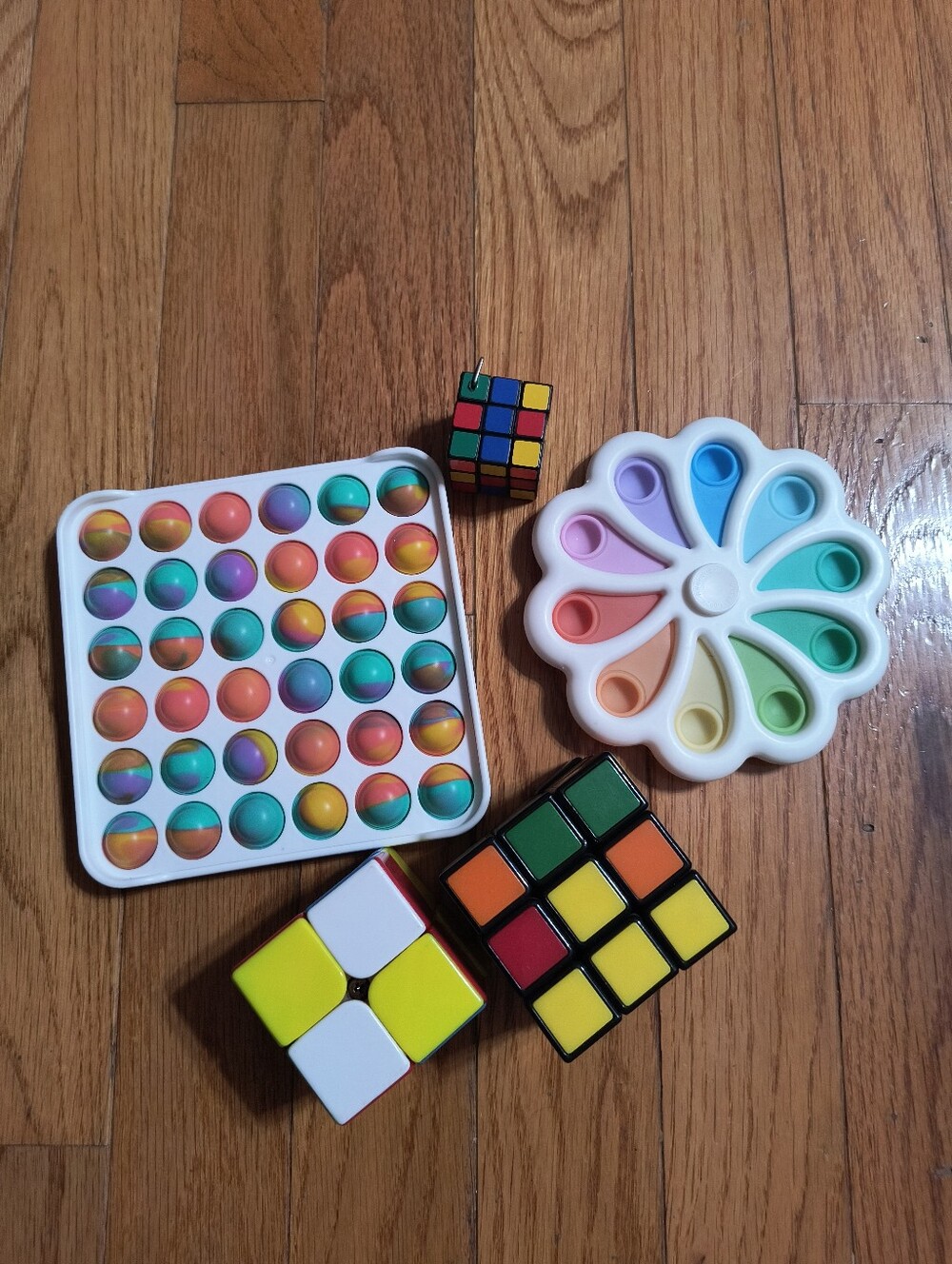 🔥BOGO Free🔥Lot of Rubik's Cubes, bubble pop, fidget spinner, fidget toys